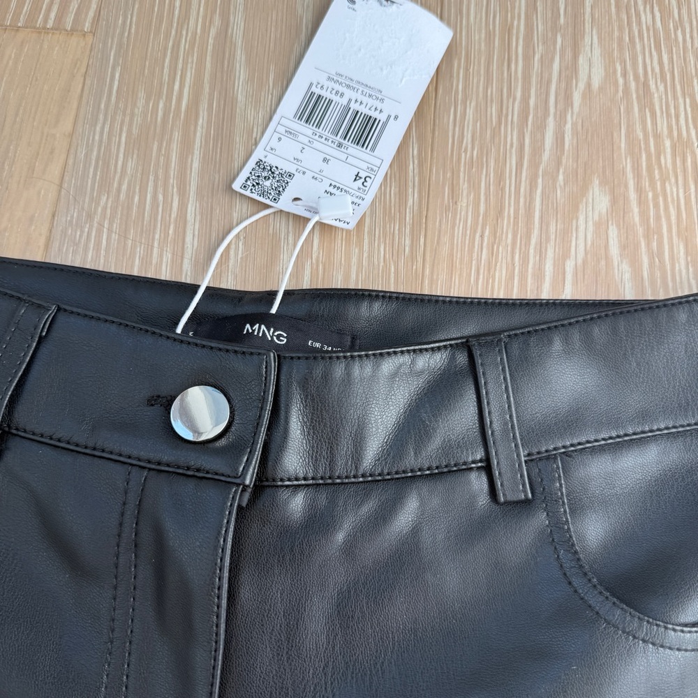 Mango Leather Effect Shorts New with Tags micro short $70 est retail size 2 - Picture 5 of 8